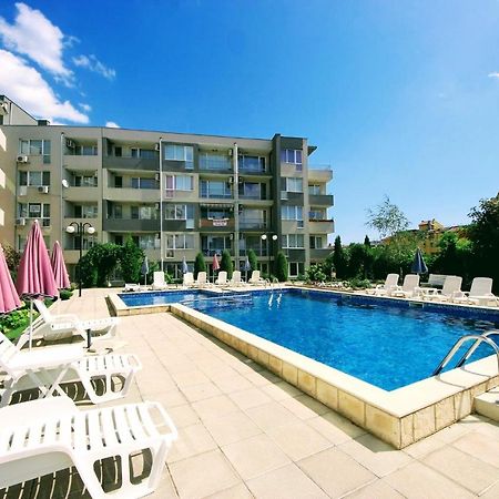 Seaview Apartment Butterfly Сонячний Берег Екстер'єр фото
