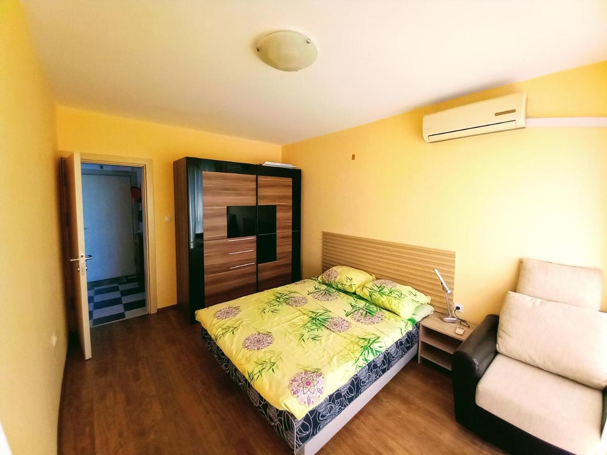 Seaview Apartment Butterfly Сонячний Берег Екстер'єр фото