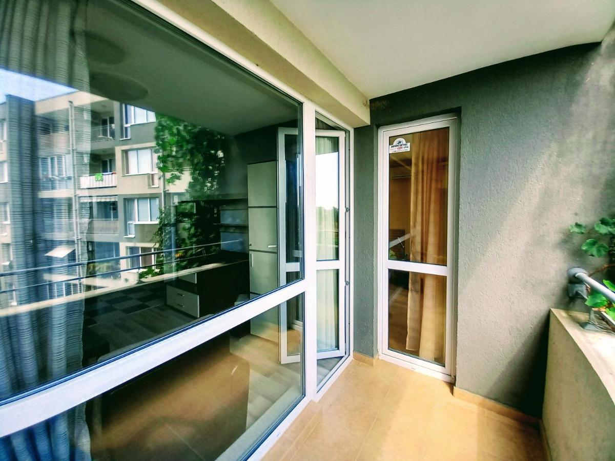 Seaview Apartment Butterfly Сонячний Берег Екстер'єр фото